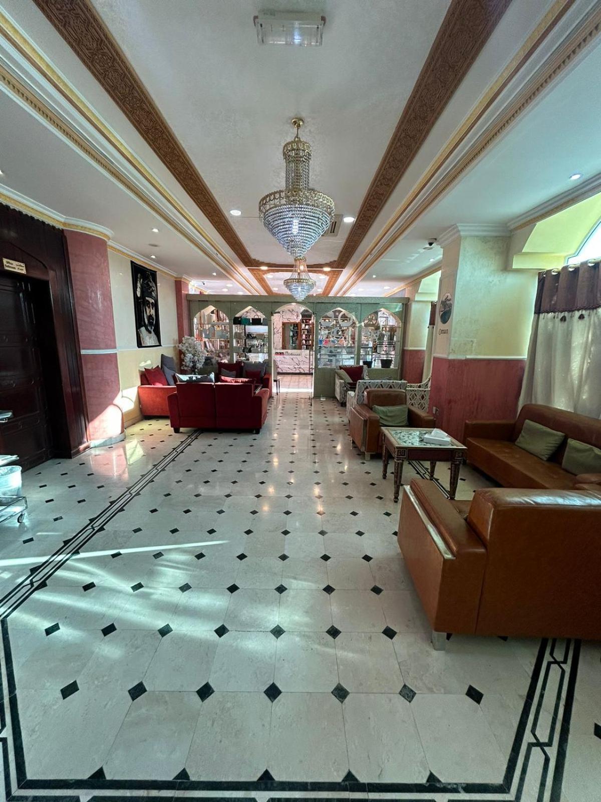 Safari Hotel นิซวา ภายนอก รูปภาพ